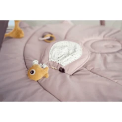 Done By Deer ™ Speelboog Met Kruipdeken Zee Friends - Roze 9 Done By Deer ™ Speelboog Met Kruipdeken Zee Friends - Roze -Kinder Speel Verkoop done by deer speelboog met kruipdeken zee friends roze a304318 4