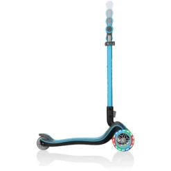 GLOBBER Scoot Er ELITE Deluxe Verlichte Wielen, Hemelsblauw -Kinder Speel Verkoop globber scoot er elite deluxe verlichte wielen hemelsblauw a303772 2