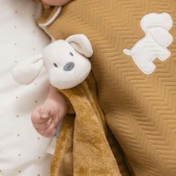 Nattou Charlie Maxi Knuffelshawl Flanel Karamel -Kinder Speel Verkoop nattou charlie maxi knuffelshawl flanel karamel a388965 2