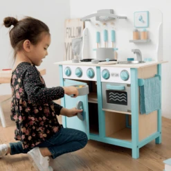 New Classic Toys® New Class Ic Toys Kitchenette Bon Ap Petit Deluxe Blauw 8 New Classic Toys® New Class Ic Toys Kitchenette Bon Ap Petit Deluxe Blauw -Kinder Speel Verkoop new class ic toys kitchenette bon ap petit deluxe blauw a300925 3